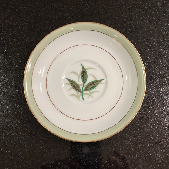 Footed Cup & Saucer Set Greenbay by NORITAKE.  Set of 4 - Picture 12 of 16